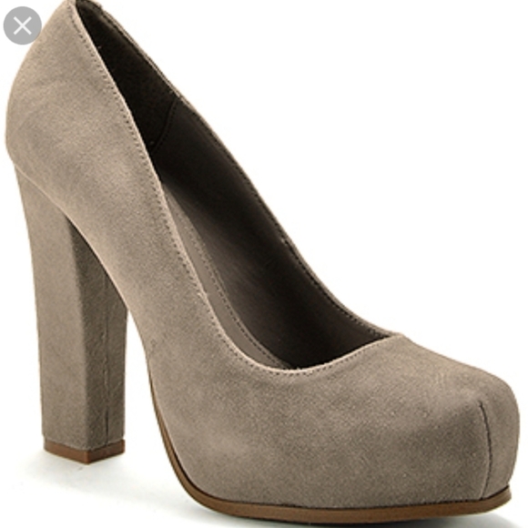 Steve Madden gray suede block heel